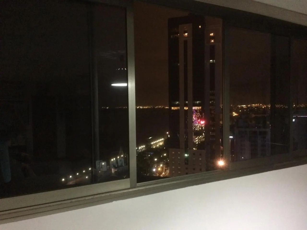 מלון גוויאקיל Edificio Torres Del Rio אקוודור